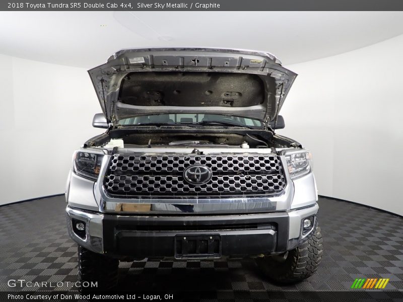Silver Sky Metallic / Graphite 2018 Toyota Tundra SR5 Double Cab 4x4
