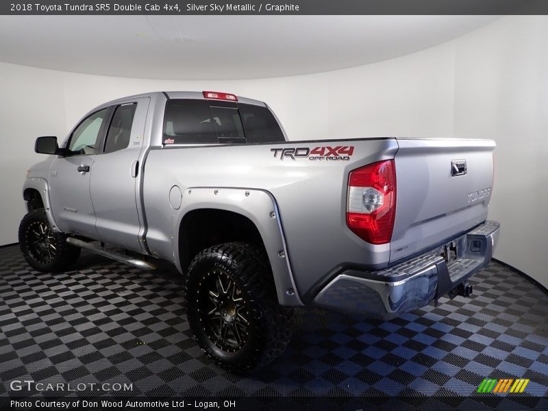 Silver Sky Metallic / Graphite 2018 Toyota Tundra SR5 Double Cab 4x4