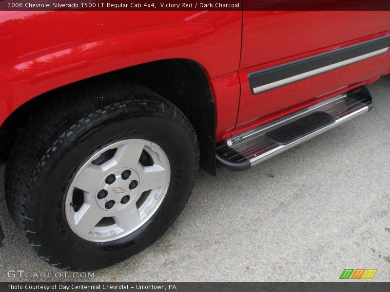 Victory Red / Dark Charcoal 2006 Chevrolet Silverado 1500 LT Regular Cab 4x4