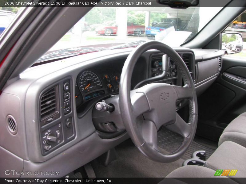 Victory Red / Dark Charcoal 2006 Chevrolet Silverado 1500 LT Regular Cab 4x4