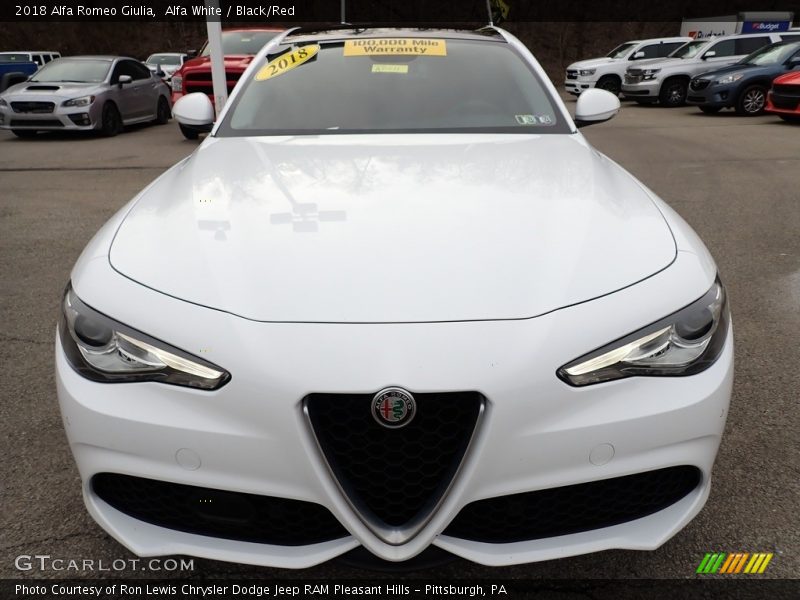 Alfa White / Black/Red 2018 Alfa Romeo Giulia