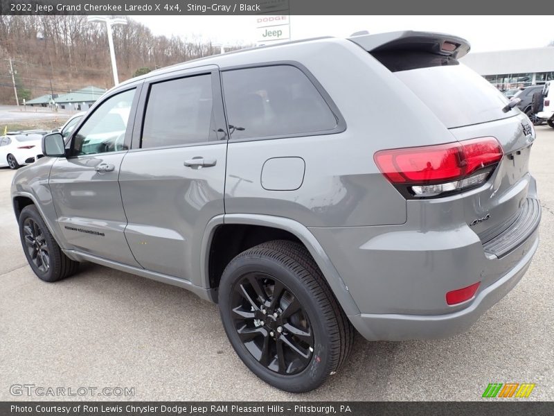 Sting-Gray / Black 2022 Jeep Grand Cherokee Laredo X 4x4
