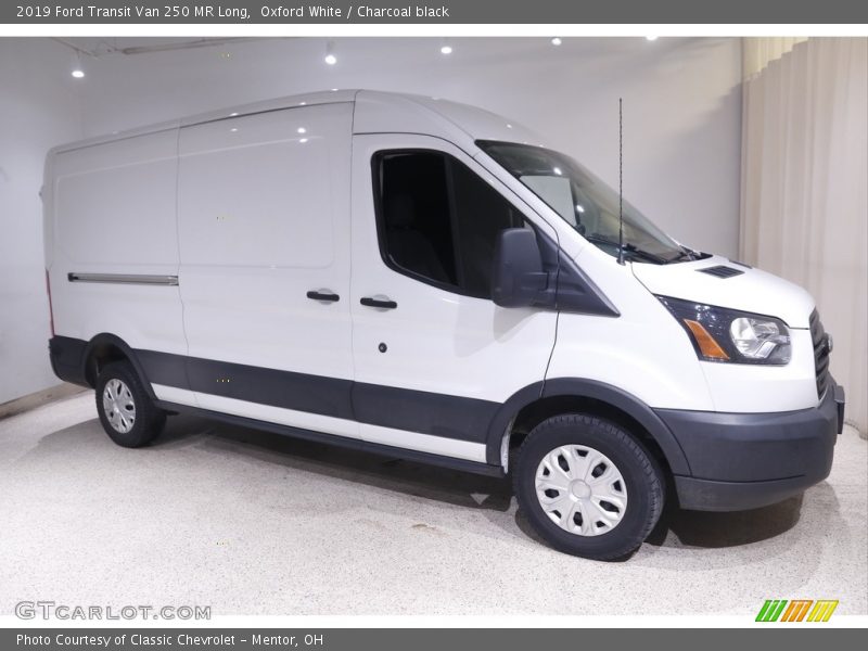 Oxford White / Charcoal black 2019 Ford Transit Van 250 MR Long