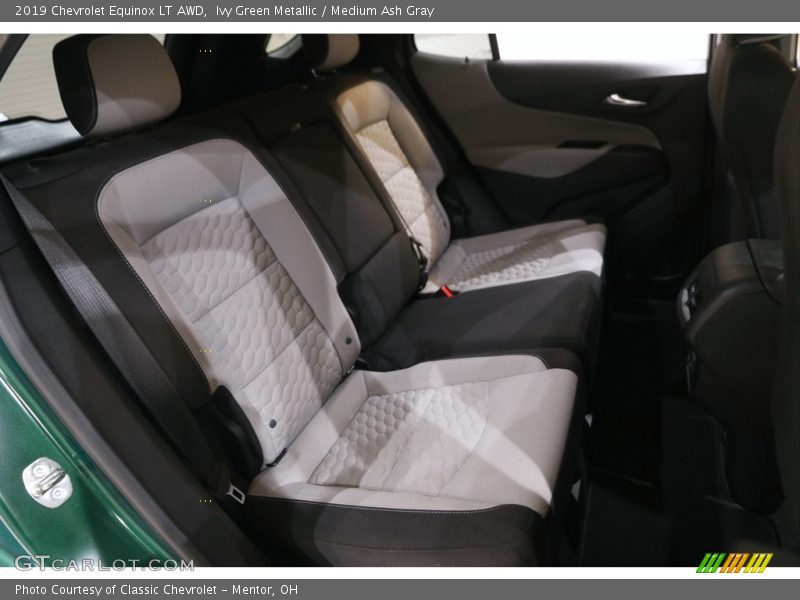 Ivy Green Metallic / Medium Ash Gray 2019 Chevrolet Equinox LT AWD