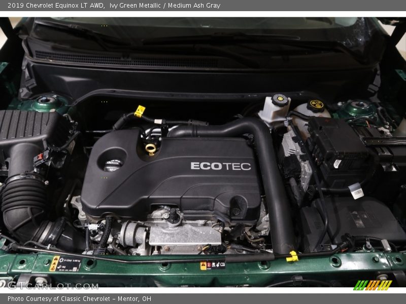 Ivy Green Metallic / Medium Ash Gray 2019 Chevrolet Equinox LT AWD