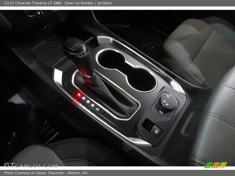 Silver Ice Metallic / Jet Black 2019 Chevrolet Traverse LT AWD