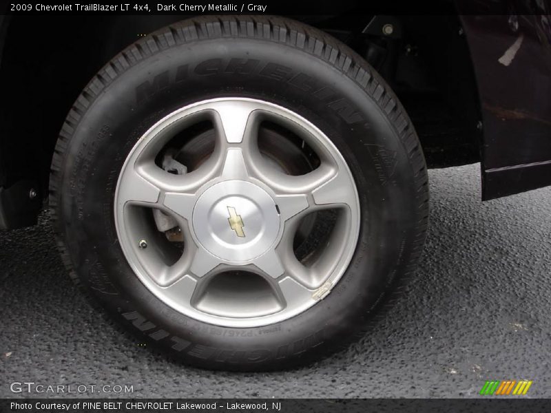 Dark Cherry Metallic / Gray 2009 Chevrolet TrailBlazer LT 4x4