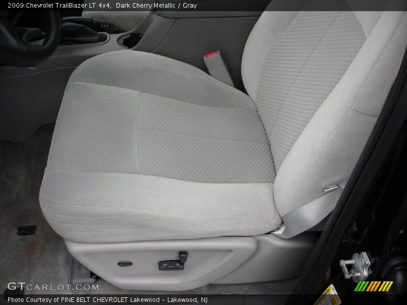 Dark Cherry Metallic / Gray 2009 Chevrolet TrailBlazer LT 4x4