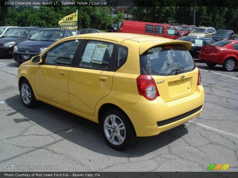 Summer Yellow / Charcoal 2009 Chevrolet Aveo Aveo5 LT