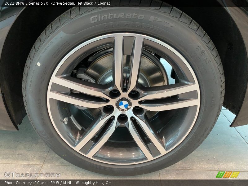 Jet Black / Cognac 2022 BMW 5 Series 530i xDrive Sedan