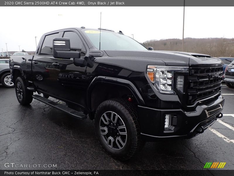 Front 3/4 View of 2020 Sierra 2500HD AT4 Crew Cab 4WD