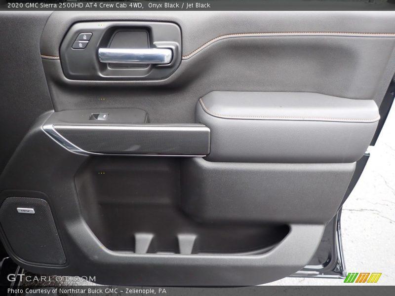 Onyx Black / Jet Black 2020 GMC Sierra 2500HD AT4 Crew Cab 4WD