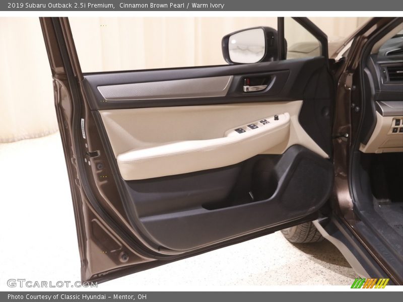 Cinnamon Brown Pearl / Warm Ivory 2019 Subaru Outback 2.5i Premium