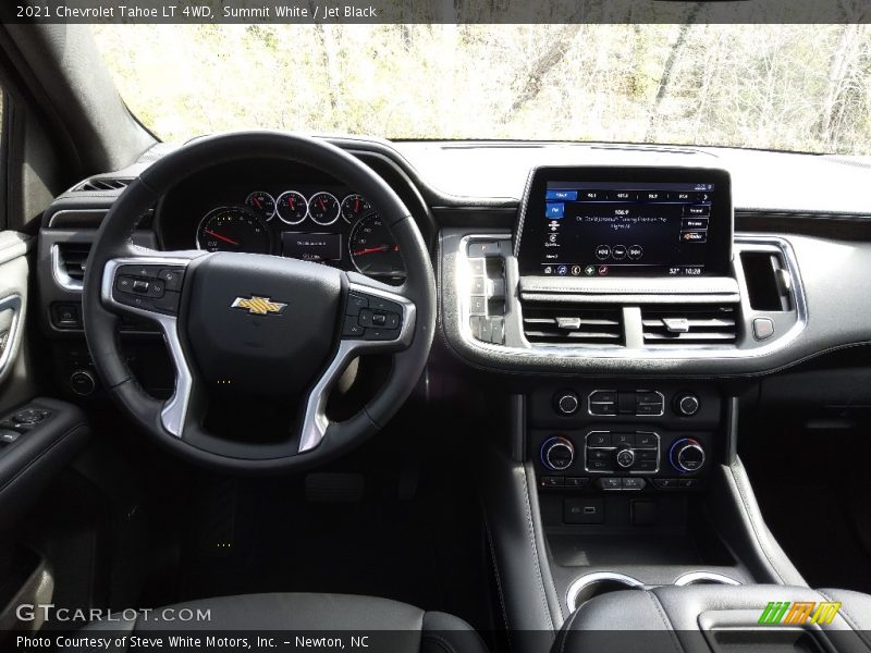 Summit White / Jet Black 2021 Chevrolet Tahoe LT 4WD