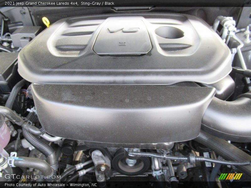 Sting-Gray / Black 2021 Jeep Grand Cherokee Laredo 4x4