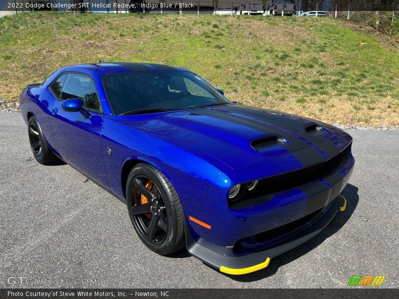 Front 3/4 View of 2022 Challenger SRT Hellcat Redeye