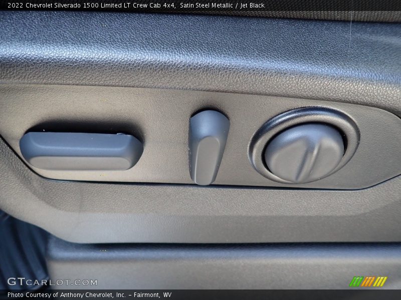 Satin Steel Metallic / Jet Black 2022 Chevrolet Silverado 1500 Limited LT Crew Cab 4x4