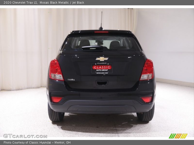 Mosaic Black Metallic / Jet Black 2020 Chevrolet Trax LS