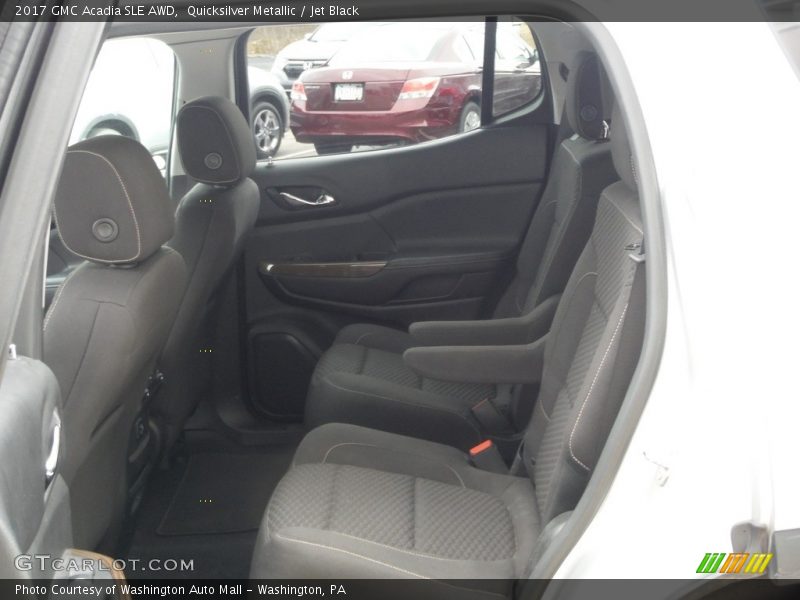 Quicksilver Metallic / Jet Black 2017 GMC Acadia SLE AWD