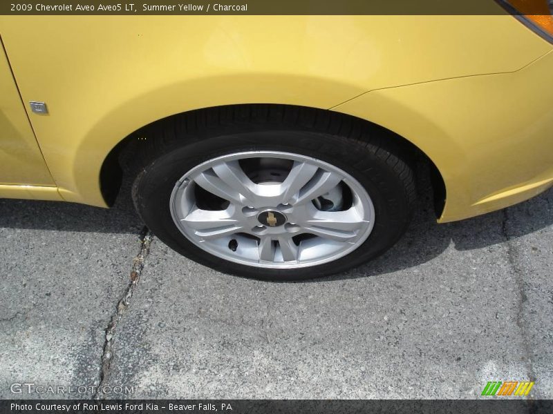 Summer Yellow / Charcoal 2009 Chevrolet Aveo Aveo5 LT