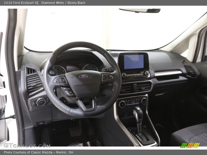 Diamond White / Ebony Black 2019 Ford EcoSport SE