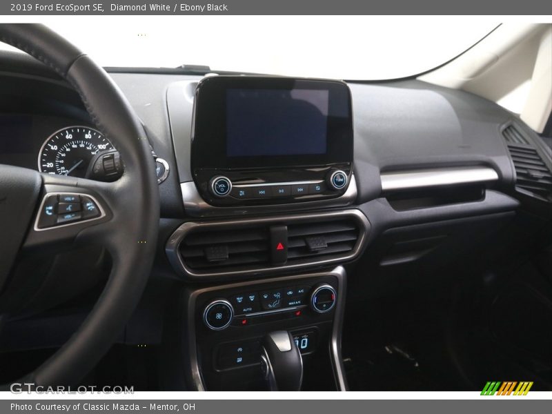 Diamond White / Ebony Black 2019 Ford EcoSport SE