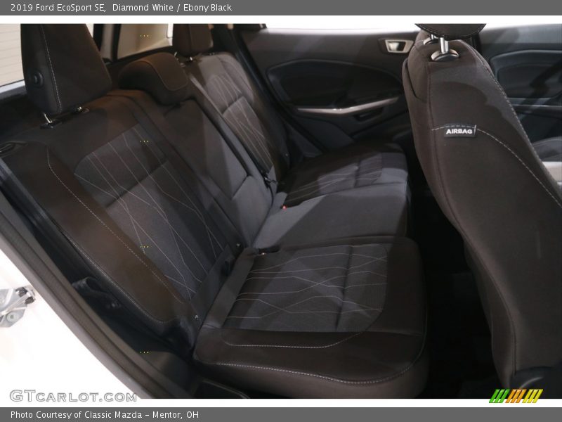 Diamond White / Ebony Black 2019 Ford EcoSport SE