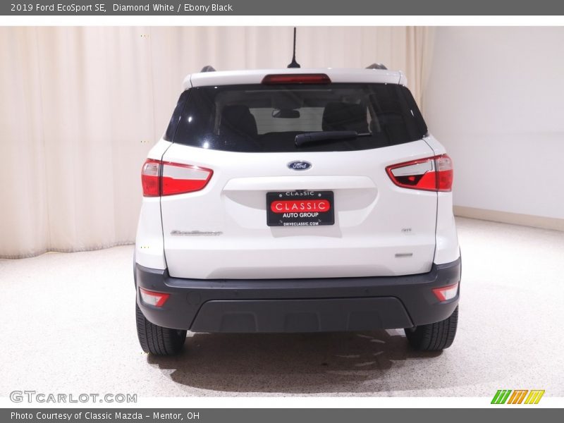 Diamond White / Ebony Black 2019 Ford EcoSport SE