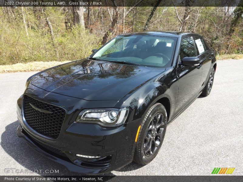  2022 300 Touring L AWD Gloss Black