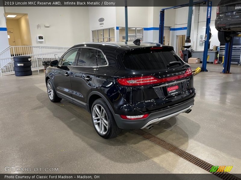 Infinite Black Metallic / Ebony 2019 Lincoln MKC Reserve AWD