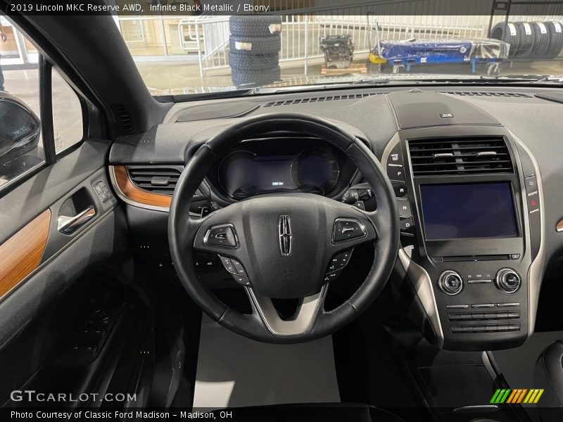 Dashboard of 2019 MKC Reserve AWD