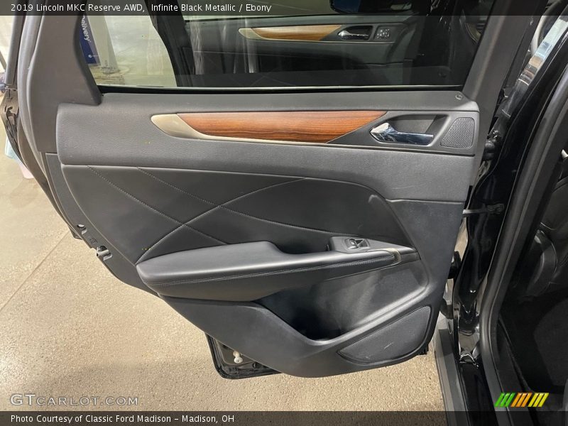 Door Panel of 2019 MKC Reserve AWD