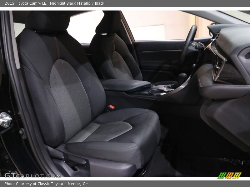 Midnight Black Metallic / Black 2019 Toyota Camry LE