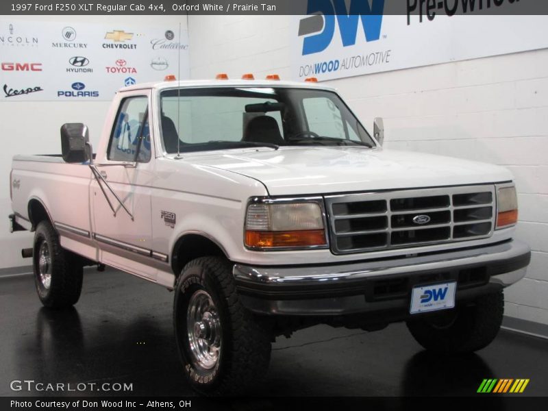 Oxford White / Prairie Tan 1997 Ford F250 XLT Regular Cab 4x4
