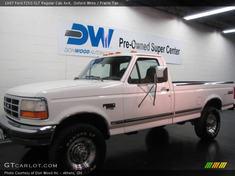 Oxford White / Prairie Tan 1997 Ford F250 XLT Regular Cab 4x4