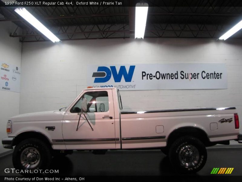 Oxford White / Prairie Tan 1997 Ford F250 XLT Regular Cab 4x4