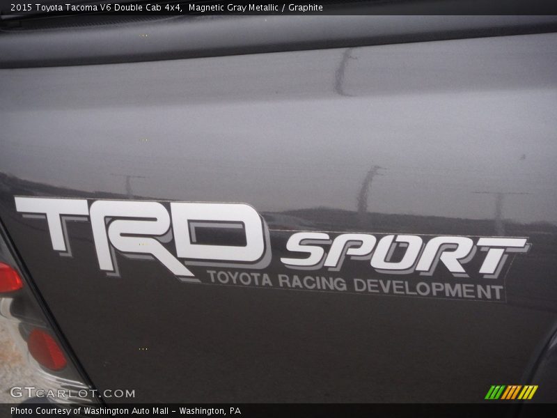 Magnetic Gray Metallic / Graphite 2015 Toyota Tacoma V6 Double Cab 4x4