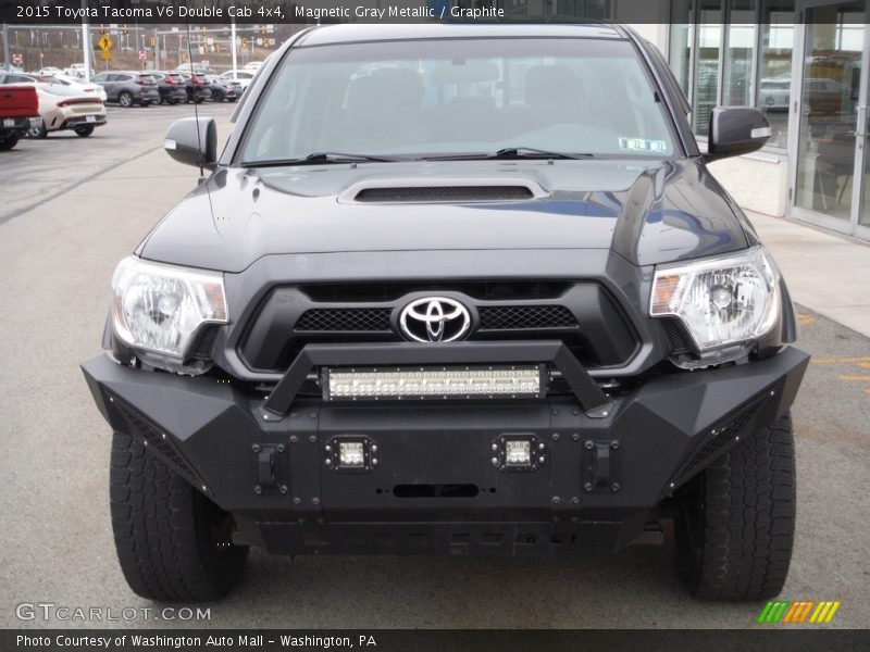 Magnetic Gray Metallic / Graphite 2015 Toyota Tacoma V6 Double Cab 4x4