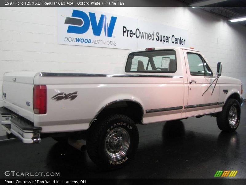 Oxford White / Prairie Tan 1997 Ford F250 XLT Regular Cab 4x4