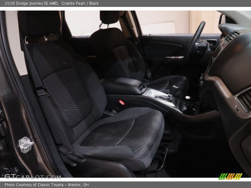 Granite Pearl / Black 2018 Dodge Journey SE AWD