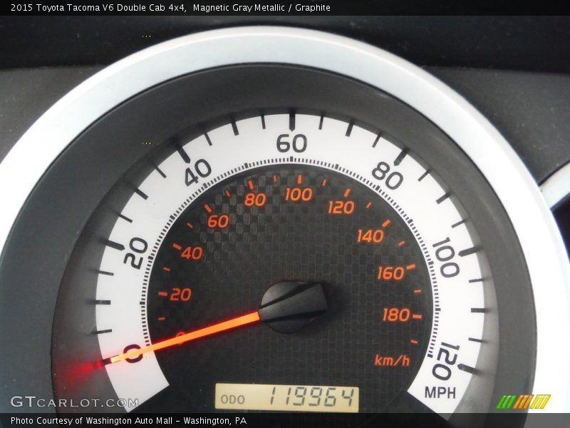 Magnetic Gray Metallic / Graphite 2015 Toyota Tacoma V6 Double Cab 4x4
