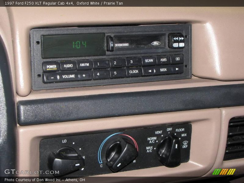 Oxford White / Prairie Tan 1997 Ford F250 XLT Regular Cab 4x4