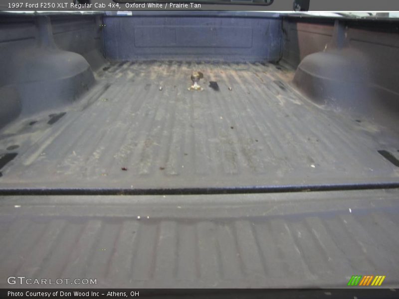 Oxford White / Prairie Tan 1997 Ford F250 XLT Regular Cab 4x4