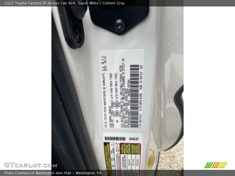 Super White / Cement Gray 2022 Toyota Tacoma SR Access Cab 4x4