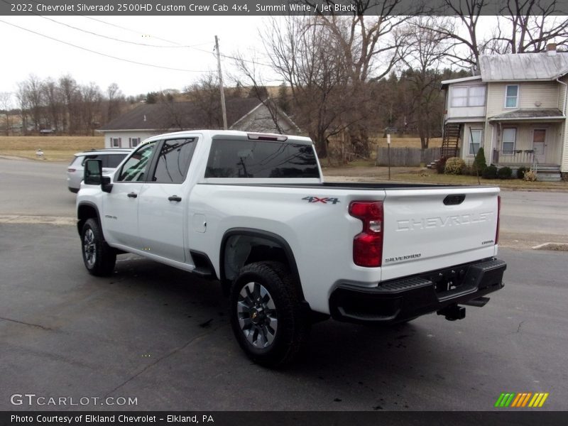 Summit White / Jet Black 2022 Chevrolet Silverado 2500HD Custom Crew Cab 4x4