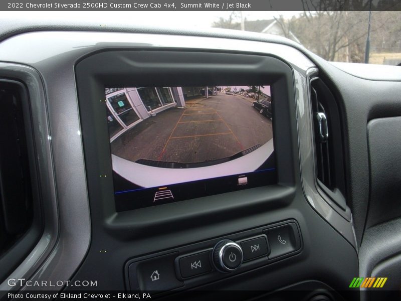 Summit White / Jet Black 2022 Chevrolet Silverado 2500HD Custom Crew Cab 4x4