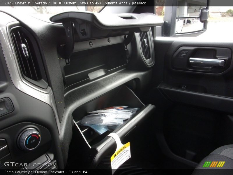 Summit White / Jet Black 2022 Chevrolet Silverado 2500HD Custom Crew Cab 4x4
