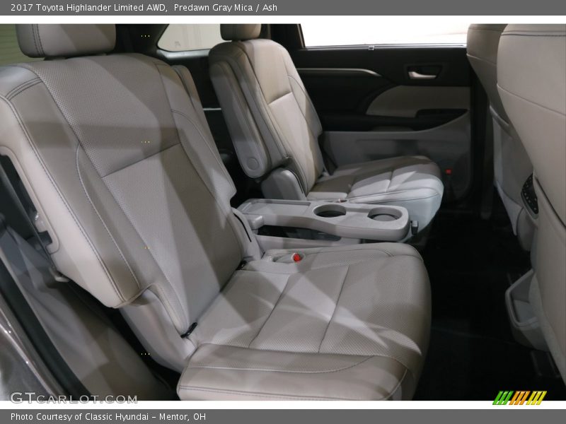 Predawn Gray Mica / Ash 2017 Toyota Highlander Limited AWD