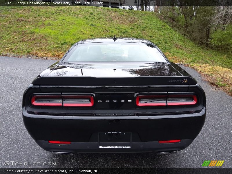 Pitch Black / Black 2022 Dodge Challenger R/T Scat Pack