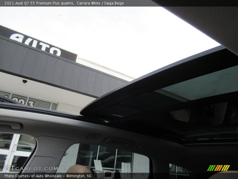 Carrara White / Saiga Beige 2021 Audi Q7 55 Premium Plus quattro